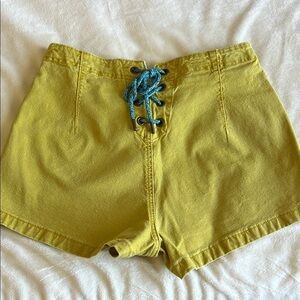 Stylish Anthropologie Yellow Lace-Up high rise Women Shorts